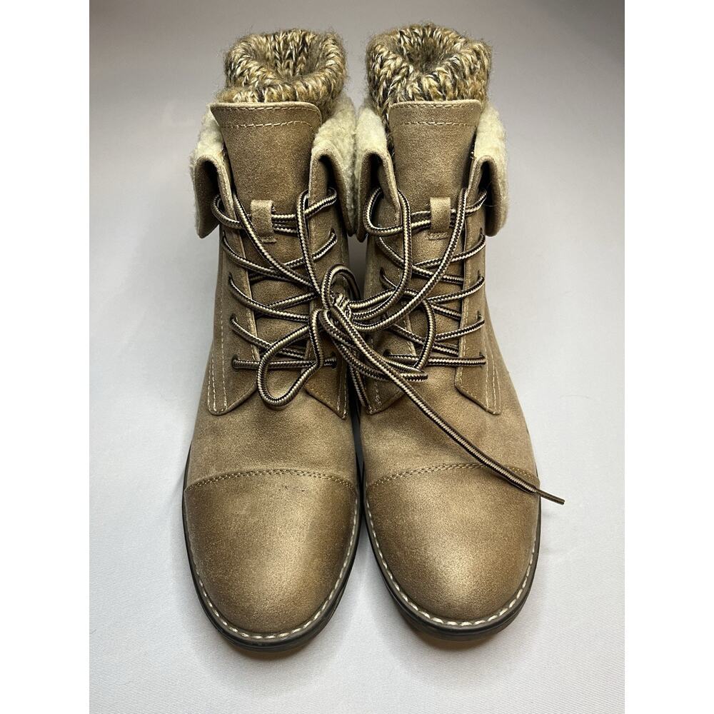 White Mountain Cliffs Winter Booties Lace-Up Size 10 Tan Worn Once - Picture 2 of 6
